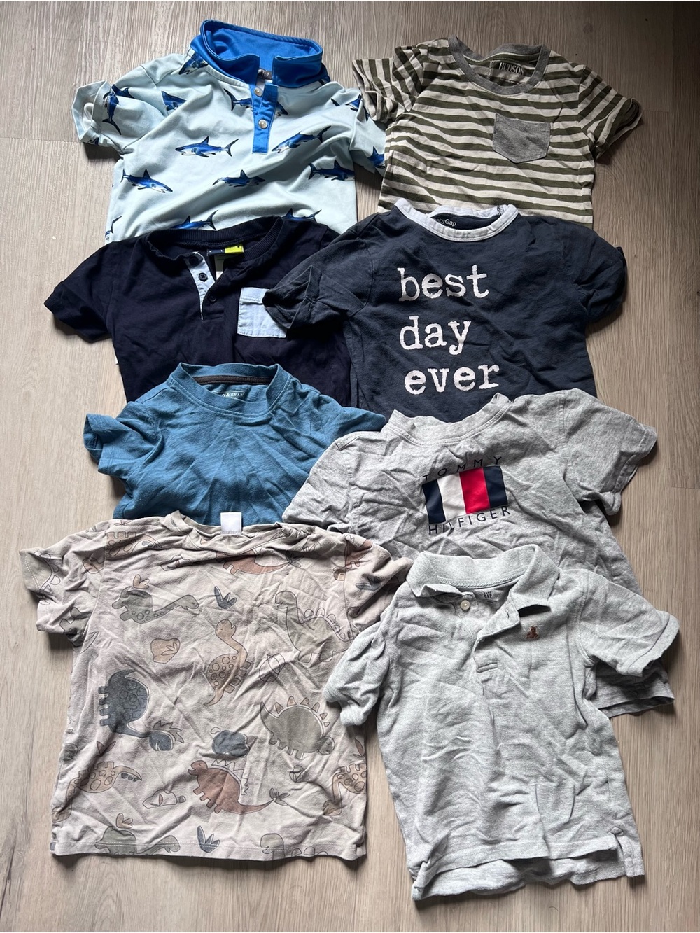 3/$80🌈 — size 4-5T Kids Tee Bundle- 8 tops